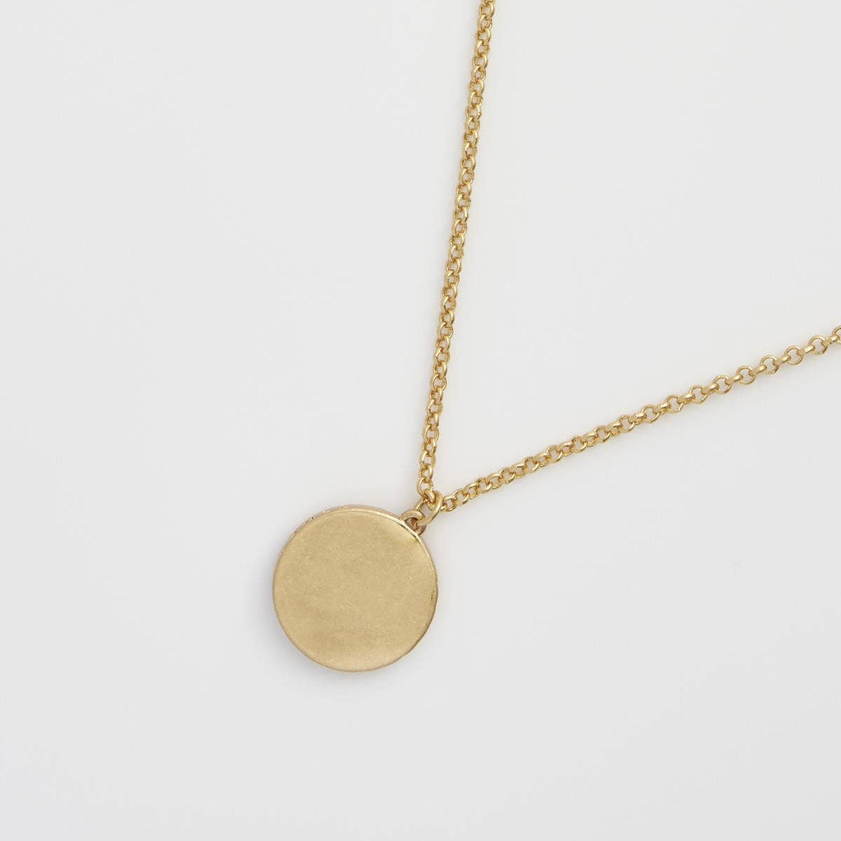 Full length of the worn gold chain with lobster clasp and extender