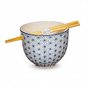 Sashiko noodle bowl from above showing chopsticks resting on rim notches