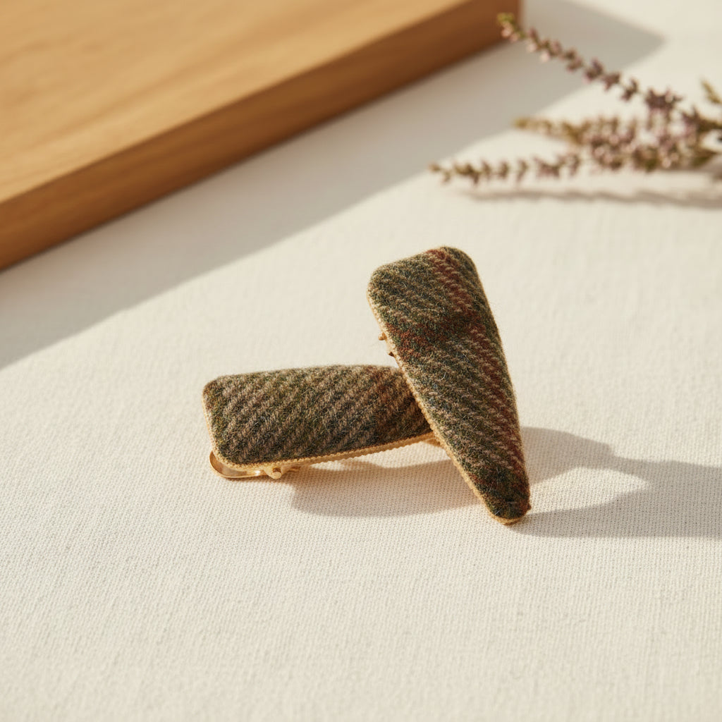 Chestnut tartan tweed triangular hair clips styled as a small gift