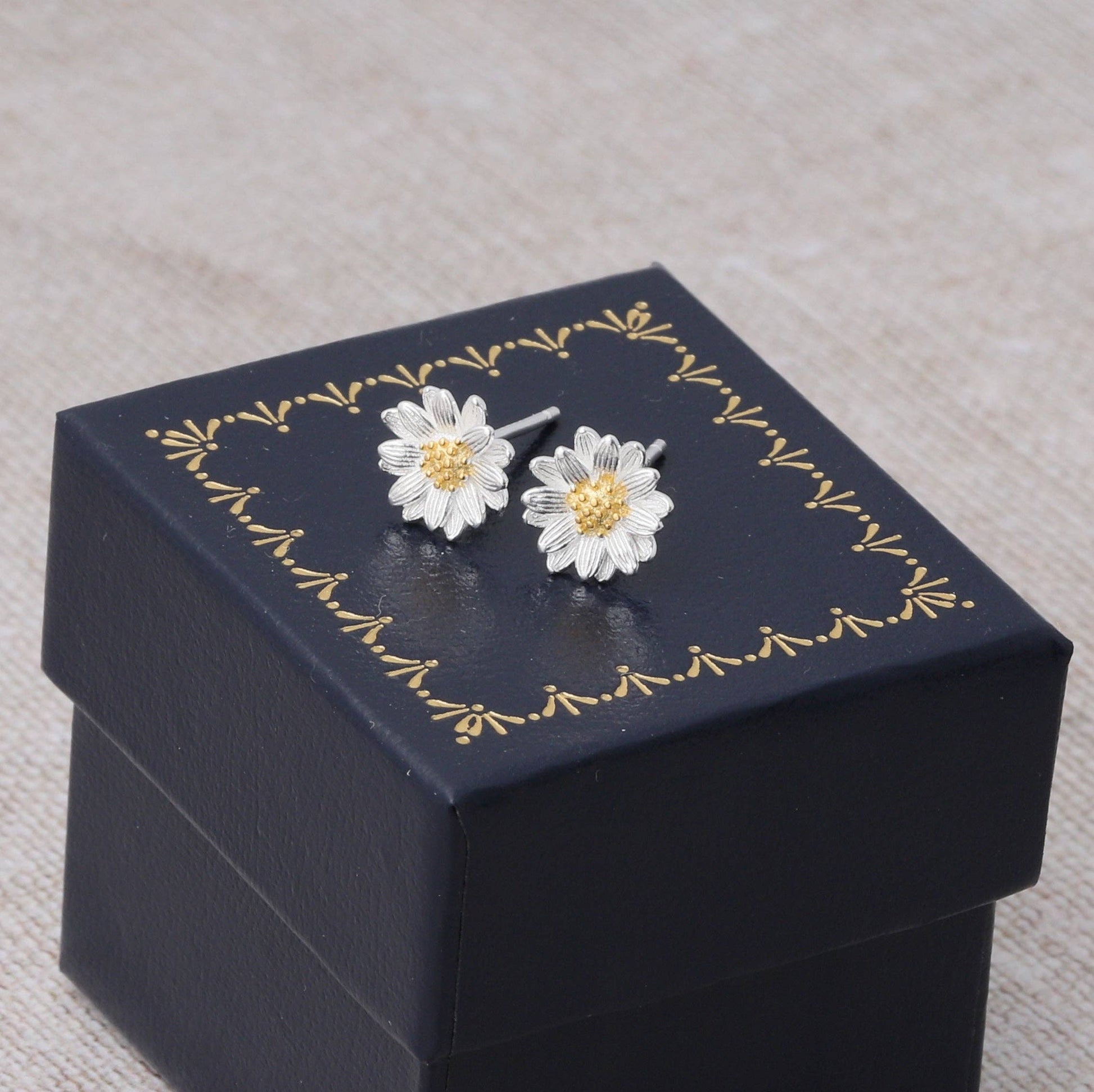 Sterling silver wild daisy earrings with sentiment card